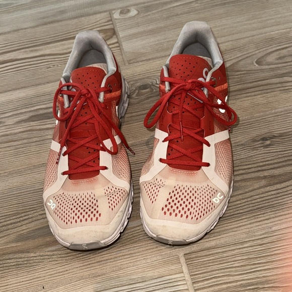 OnCloud running shoes - Picture 2 of 7